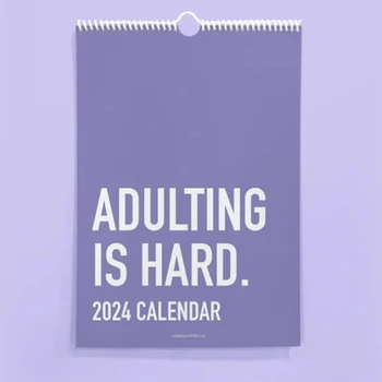 ADULTING IS HARD 2024 КАЛЕНДАР 12-месечен график Хартиен календар 2024 Прекрасен Pooping Забавен подарък Начало