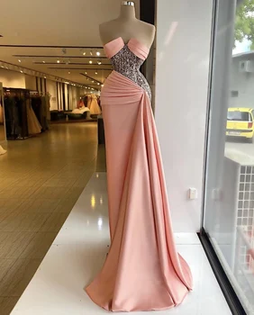Разкошни розови вечерни рокли Сладки мъниста абитуриентски рокли по поръчка Sequined без ръкави етаж дължина парти рокли